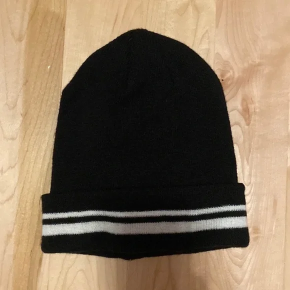 Beanie - Picture 1 of 1